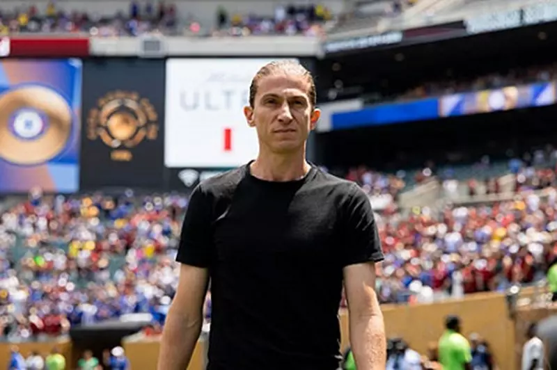 مدرب فلامنجو: وصول بيراميدز لنصف نهائي إنتركونتيننتال دليل على قوته 